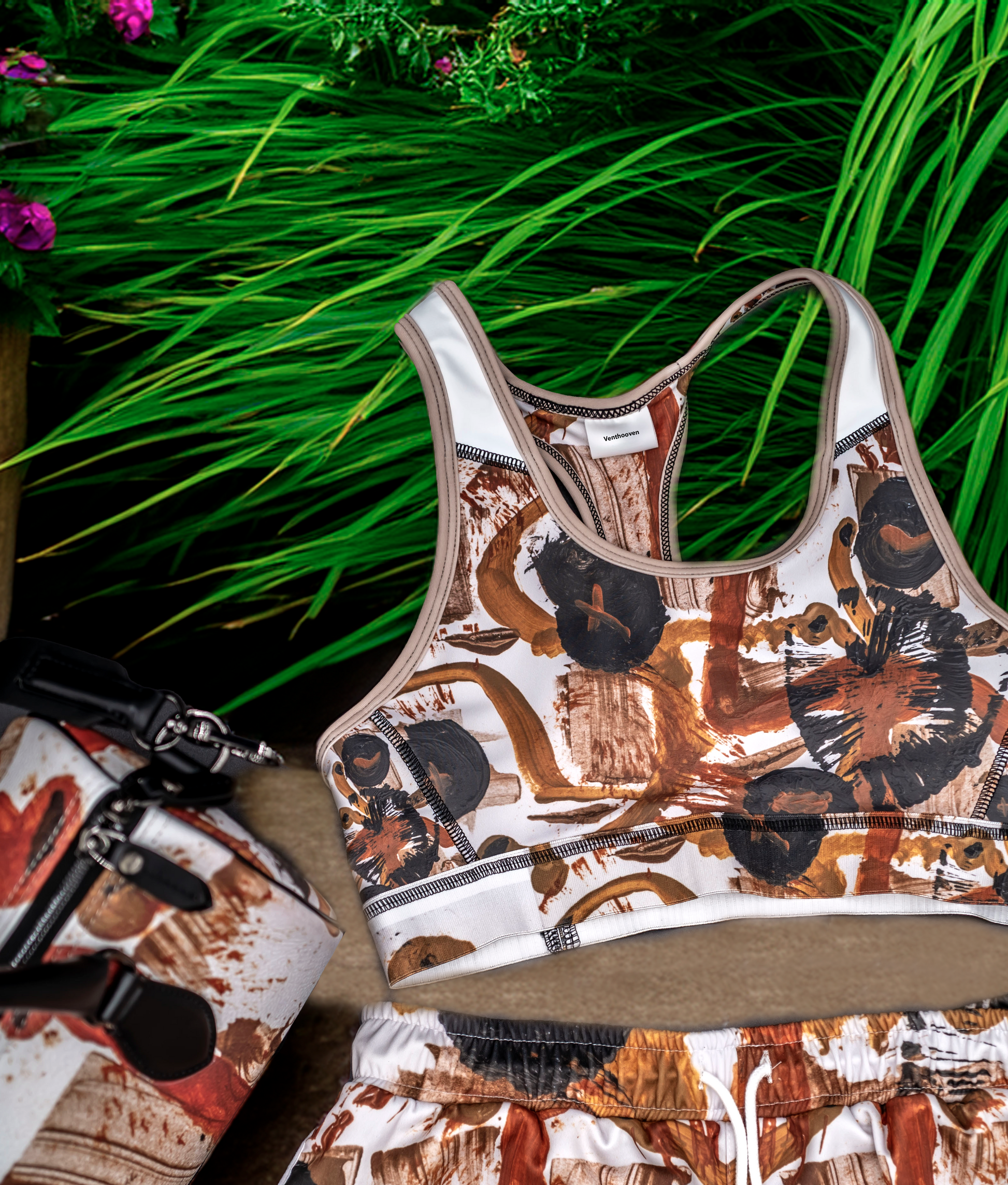 Sports Bra | La Foi - Neo-Expressionist Art – Bold & Supportive
